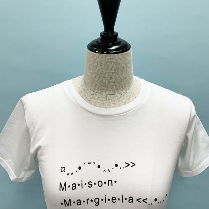 メゾンマルジェラ Tシャツ ロゴ 半袖Tシャツ トップス レディース ホワイト ブラック S51GC0513 S22816 MAISON MARGIELA Maison Margiela メゾンマルジェラ Tシャツ ロゴ 半袖Tシャツ