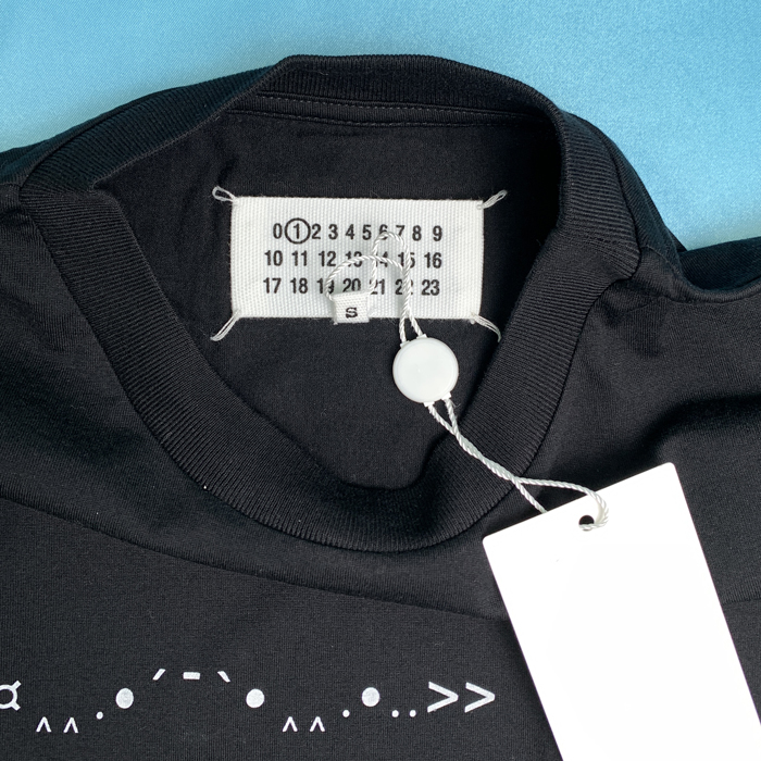 Maison Margiela（メゾンマルジェラ） Tシャツ S51GC0515S22816 ロゴ