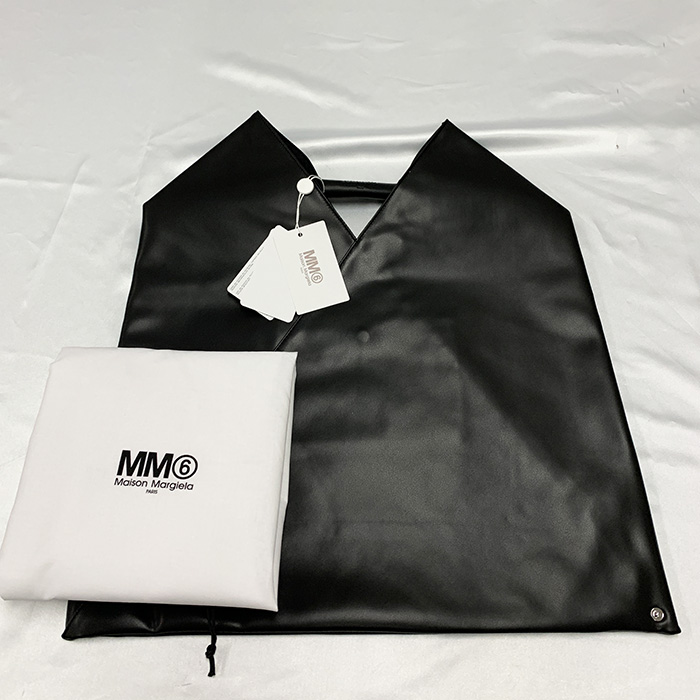 MM6 Maison Margiela トートバッグ Japanese S54WD0039 P4313 MM6 Maison Margiela ジャパニーズトートバッグ S54WD0039 P4313
