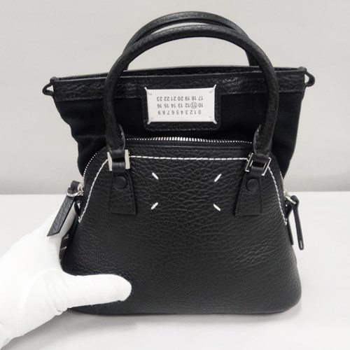 メゾンマルジェラ ショルダーバッグ レザー 5AC Classiqueマイクロ バッグ レディース ブラック S56WG0081P4455 MAISON MARGIELA | Maison Margiela | 04