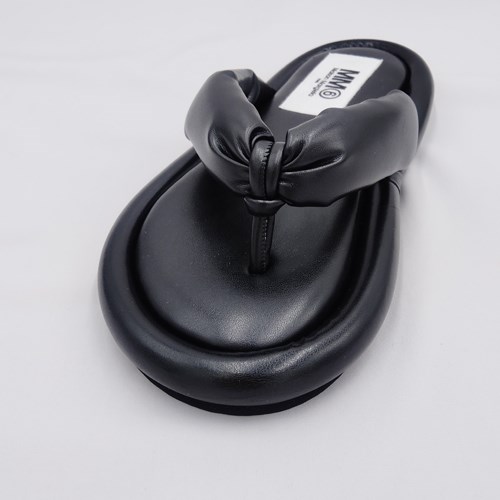 関税/送料込み MM6 MAISON MARGIELA パデッド サンダル MM6 エムエムシックス メゾン・マルジェラ パデッド サンダル
