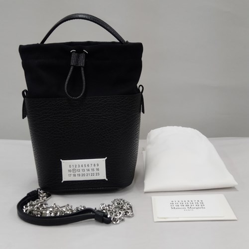 【Maison Margiela】5AC バケットバッグ S61WG0035P4348 Maison Margiela メゾンマルジェラ ショルダーバッグ 5AC