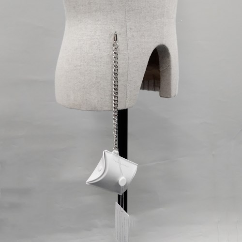 Maison margiela マルジェラ レザー キーリング ホワイト Maison margiela マルジェラ レザー キーリング ホワイト 楽天