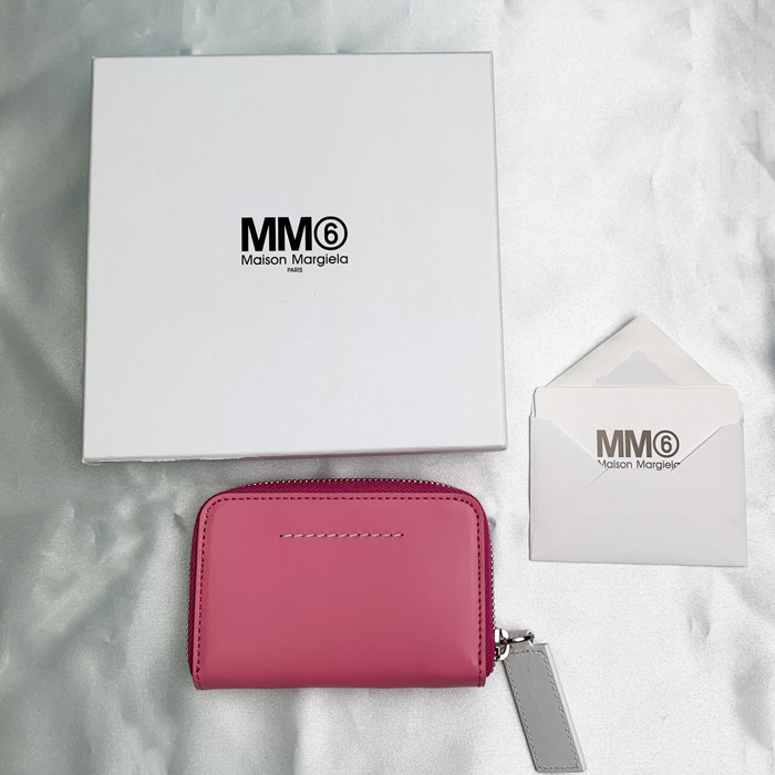 MM6 (エムエムシックス ) メゾンマルジェラ 小銭入れ コインケース Maison Margiela(メゾン マルジェラ) - 海外通販の