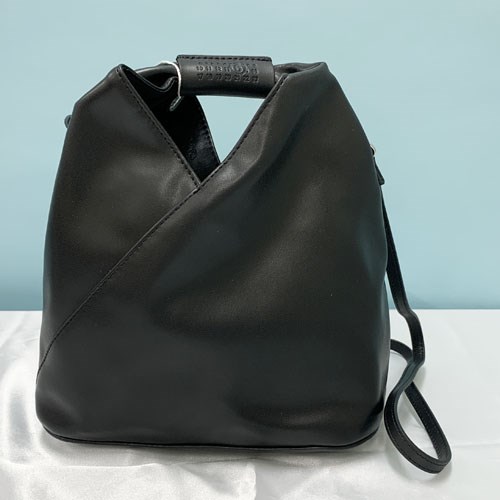 【BONUS ストア+5％】エムエムシックス メゾンマルジェラ ショルダーバッグ JapaneseクロスボディBag レディース 訳あり SB6WD0026P4313 MM6 MAISON MARGIELA｜bianca-rose