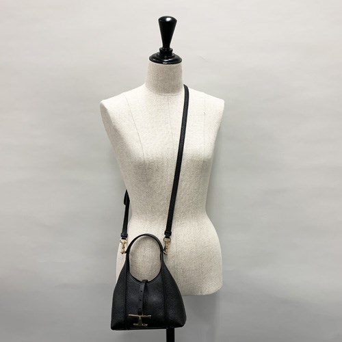 即発 TOD’S Tタイムレスホーボーバッグマイクロ XBWTSBE0000Q8E TOD'S トッズ Tタイムレス ホーボー バッグ Micro レディース
