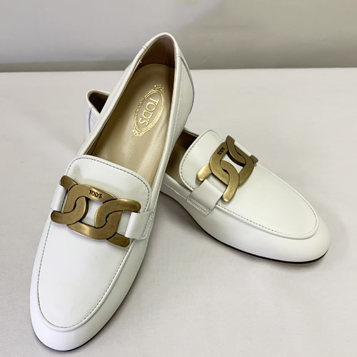 TOD'S（トッズ） TOD'S 靴 ケイト レザー ローファー ブランド レデ