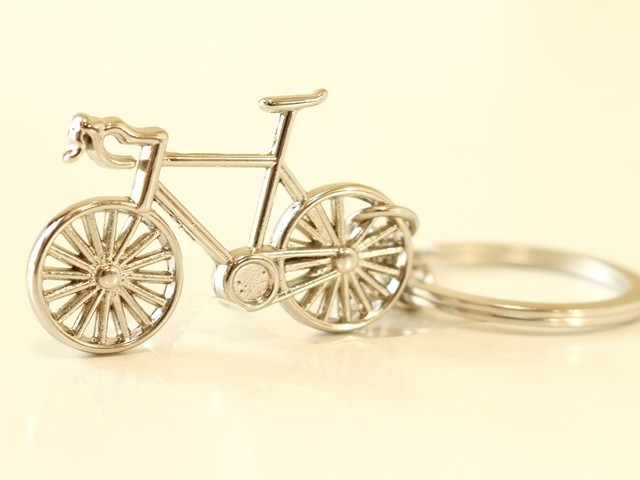 ロードバイク 自転車 キーホルダー 鍵 自転車の鍵に おしゃれ メンズ