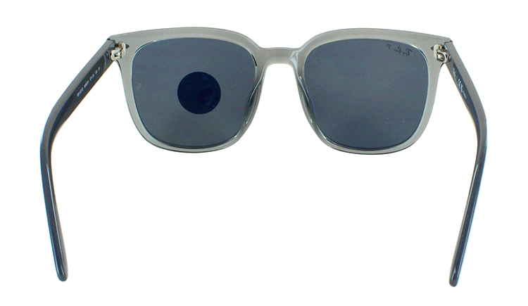 レイバン サングラス メンズ レディース ブランド RB4258F 601/87 52 ブラック ライトグレー 薄い色 Ray-Ban  アジアンフィット ドライブ 運転 UVカット