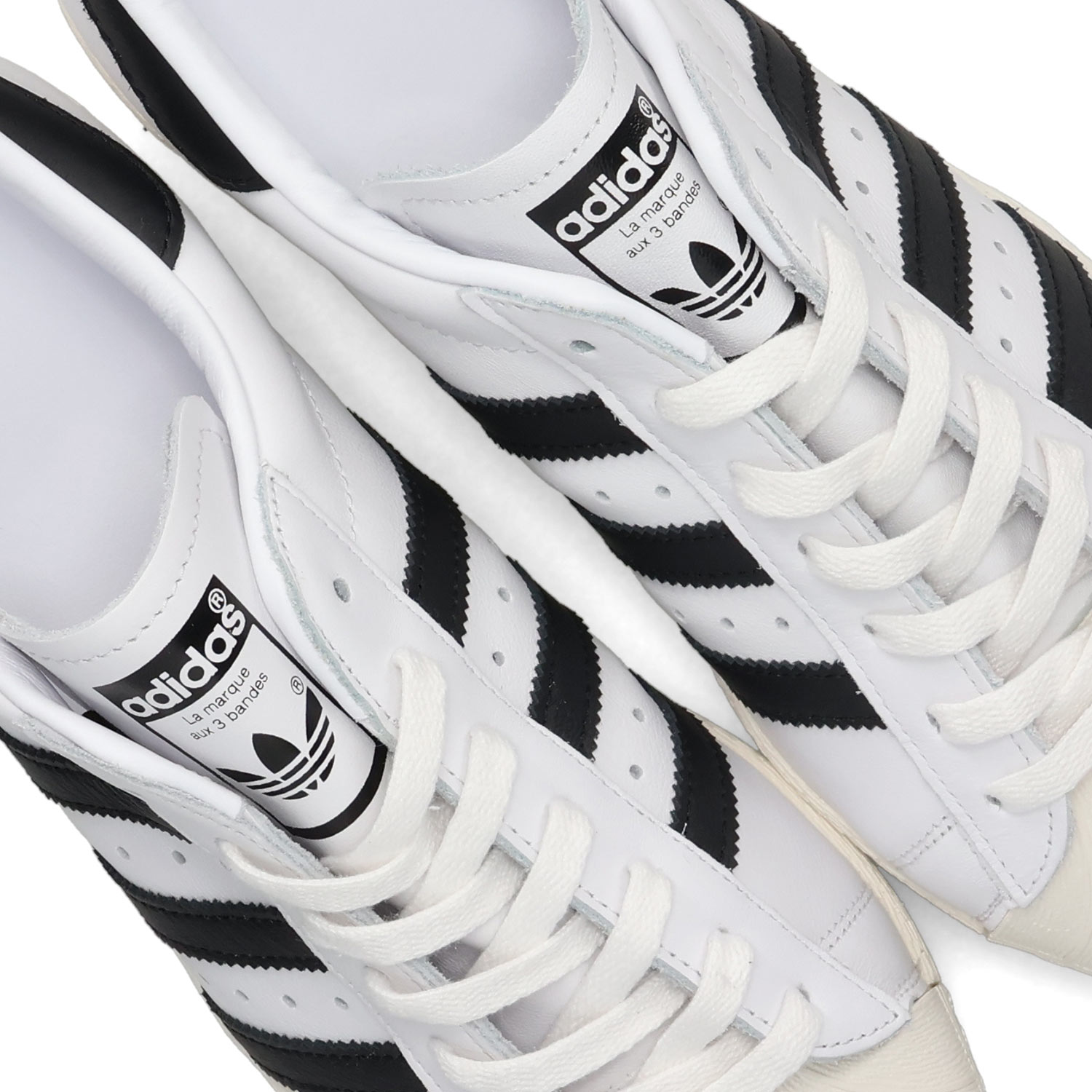 【希少】スターウォーズ　アディダスadidas スタジャン ネイビー/ホワイト ☆希少 XS☆ アディダス STAR WARS スタジャン 刺繍 紺 × 白