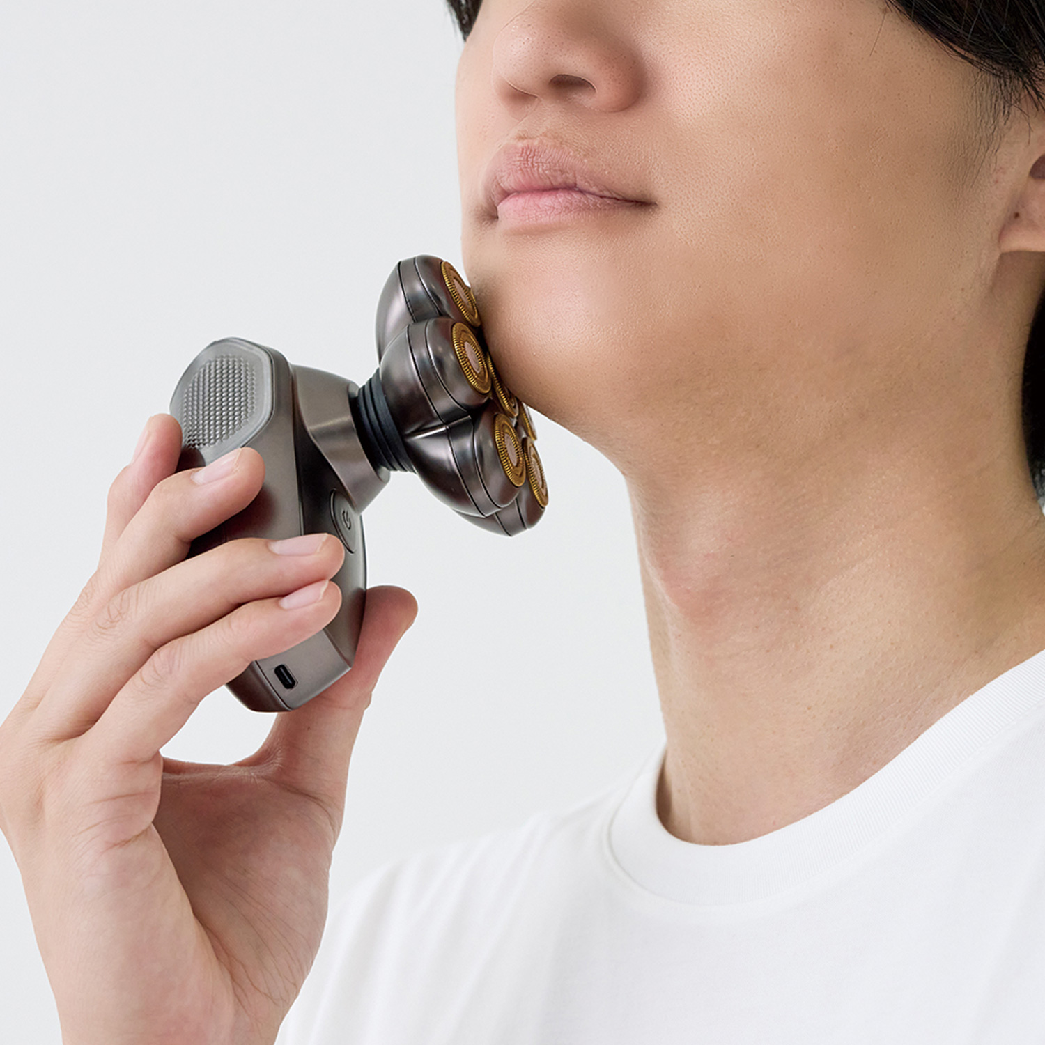 BEAUM 7 髭剃り　電気シェーバー　新品 ビューム BEAUM 髭剃り ボディシェーバー 電気シェーバー 電動