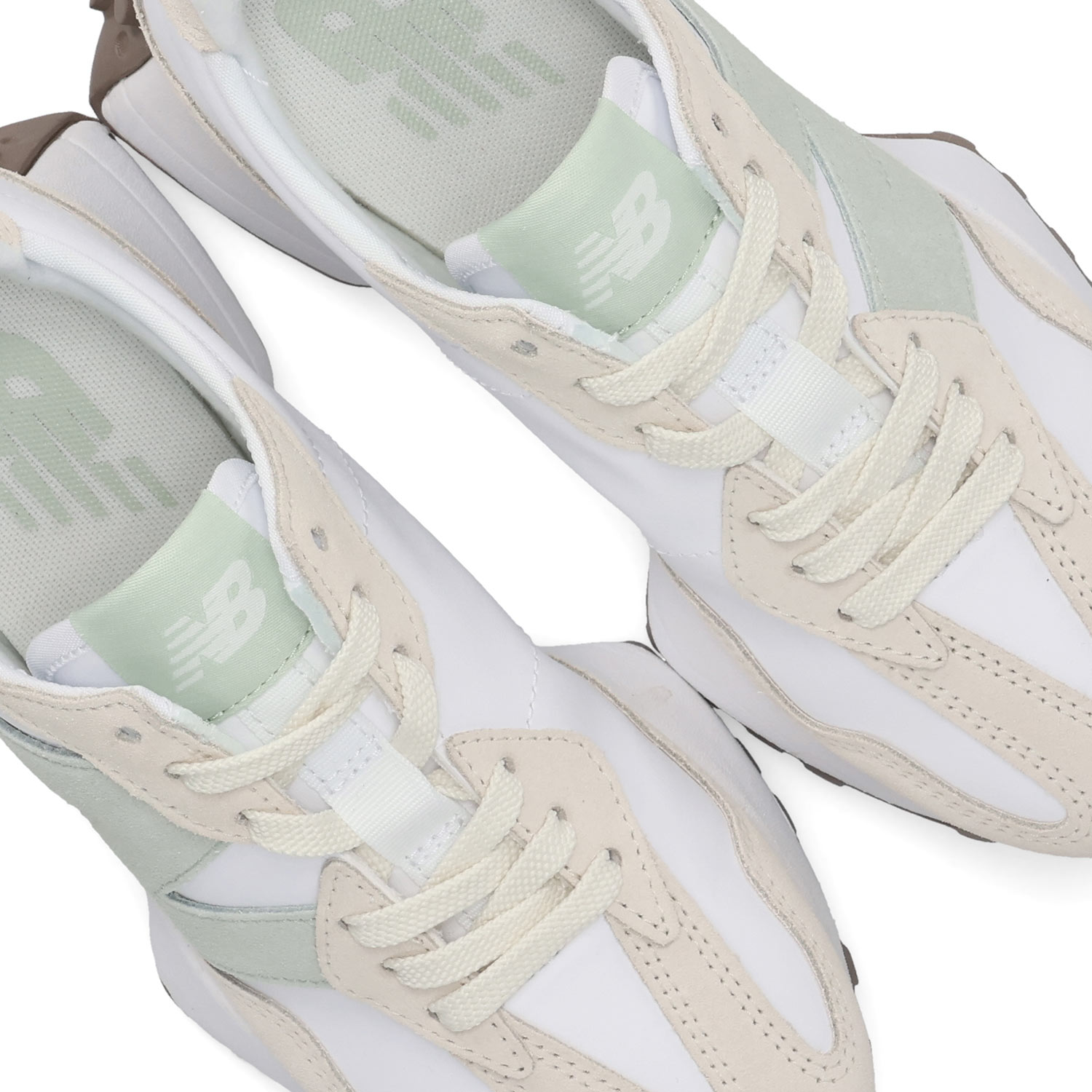 HOKA ONEONE（ホカ オネオネ） new balance ニューバランス 327