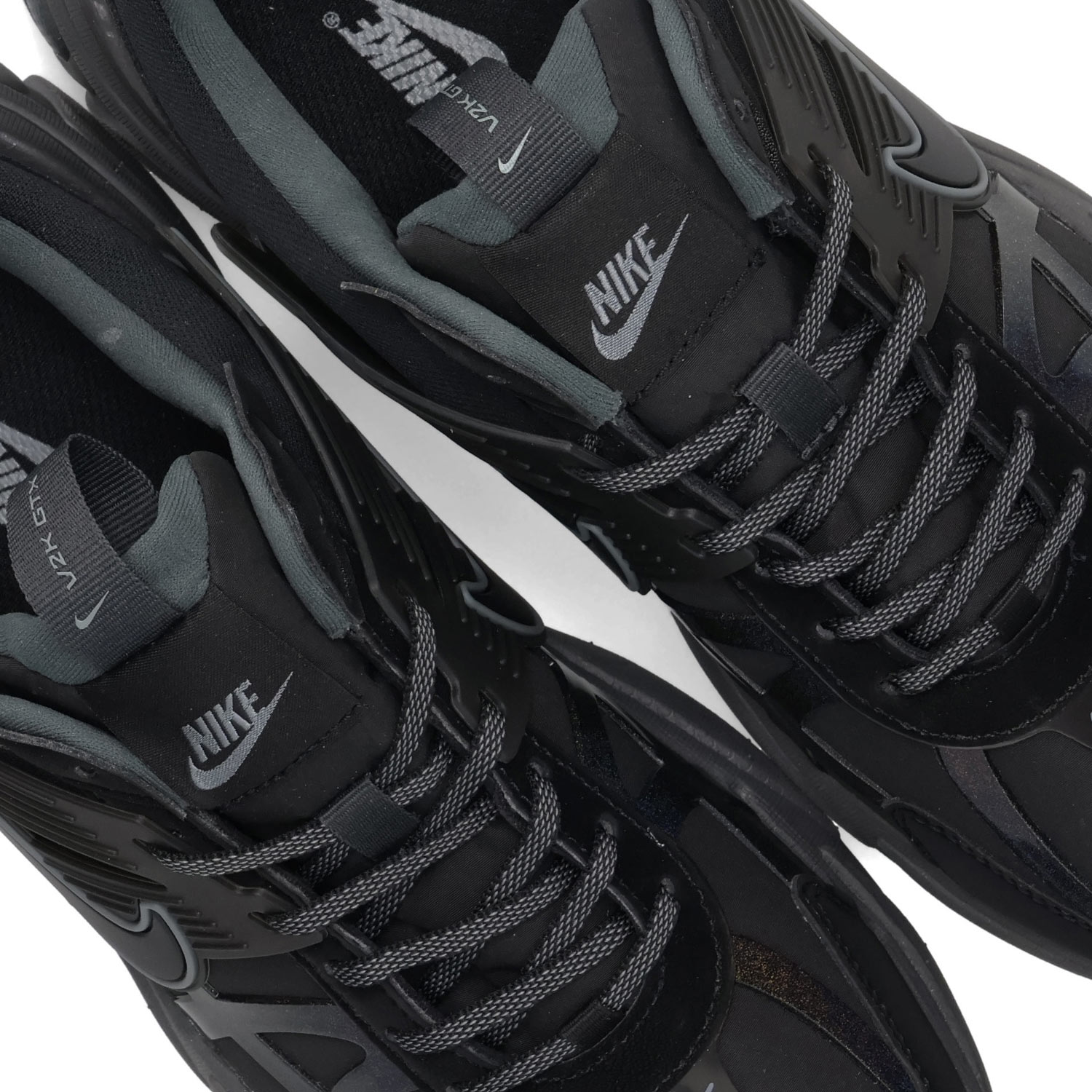NIKE（ナイキ） ナイキウィメンズ V2K ラン GTX スニーカー ゴアテック