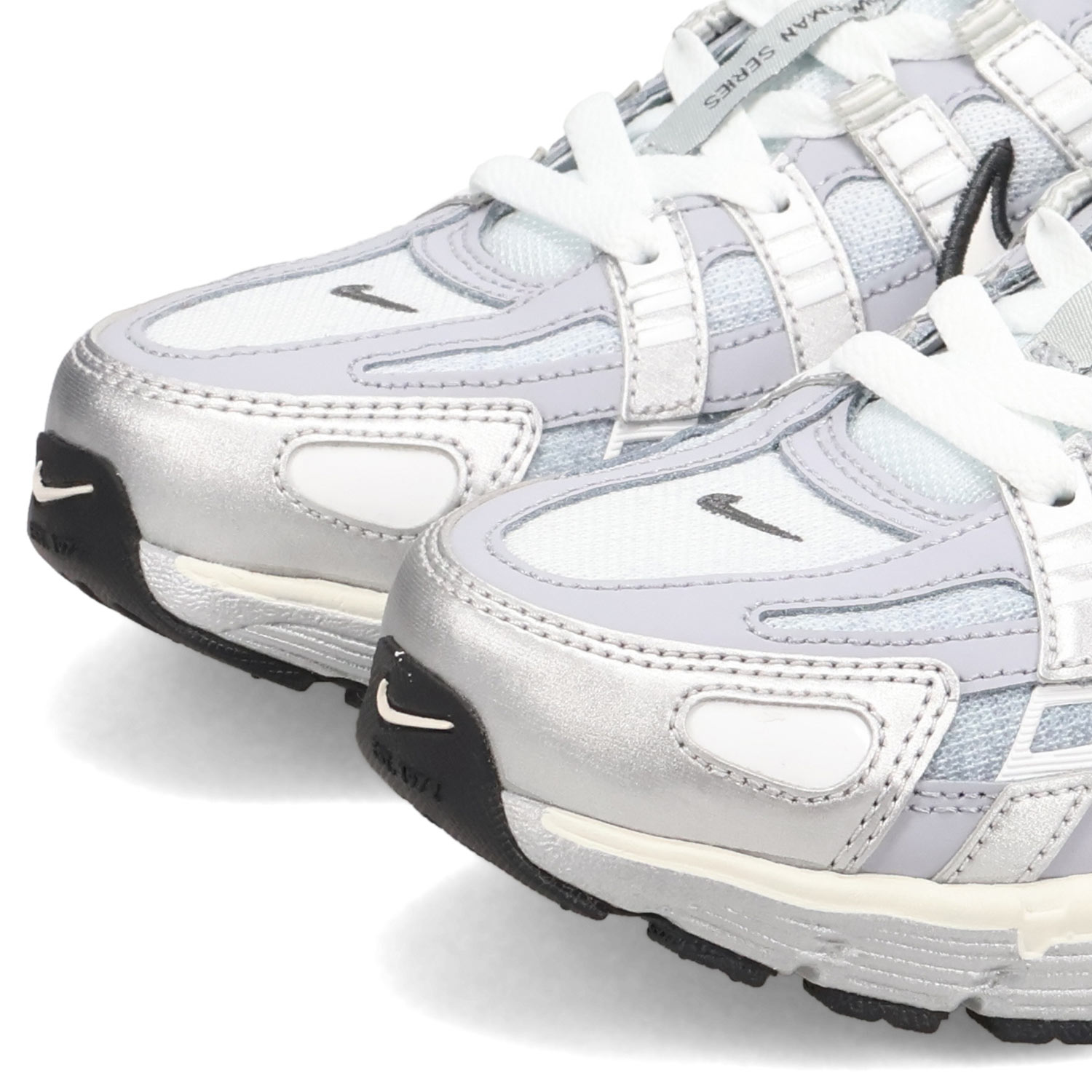 NIKE（ナイキ） スニーカー メンズ レディース P-6000 シルバー IH4465