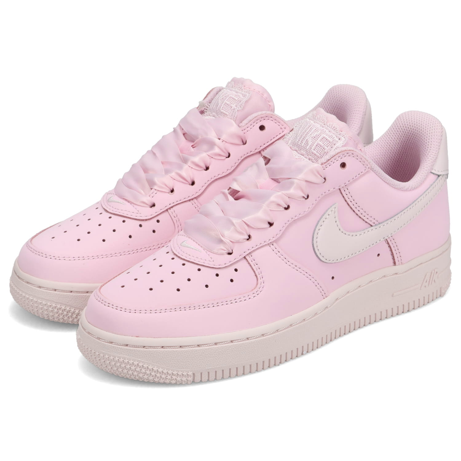 Nike エアフォース1 ピンク　美品 NIKE（ナイキ） ウィメンズ エアフォース1 レトロ プレミアム