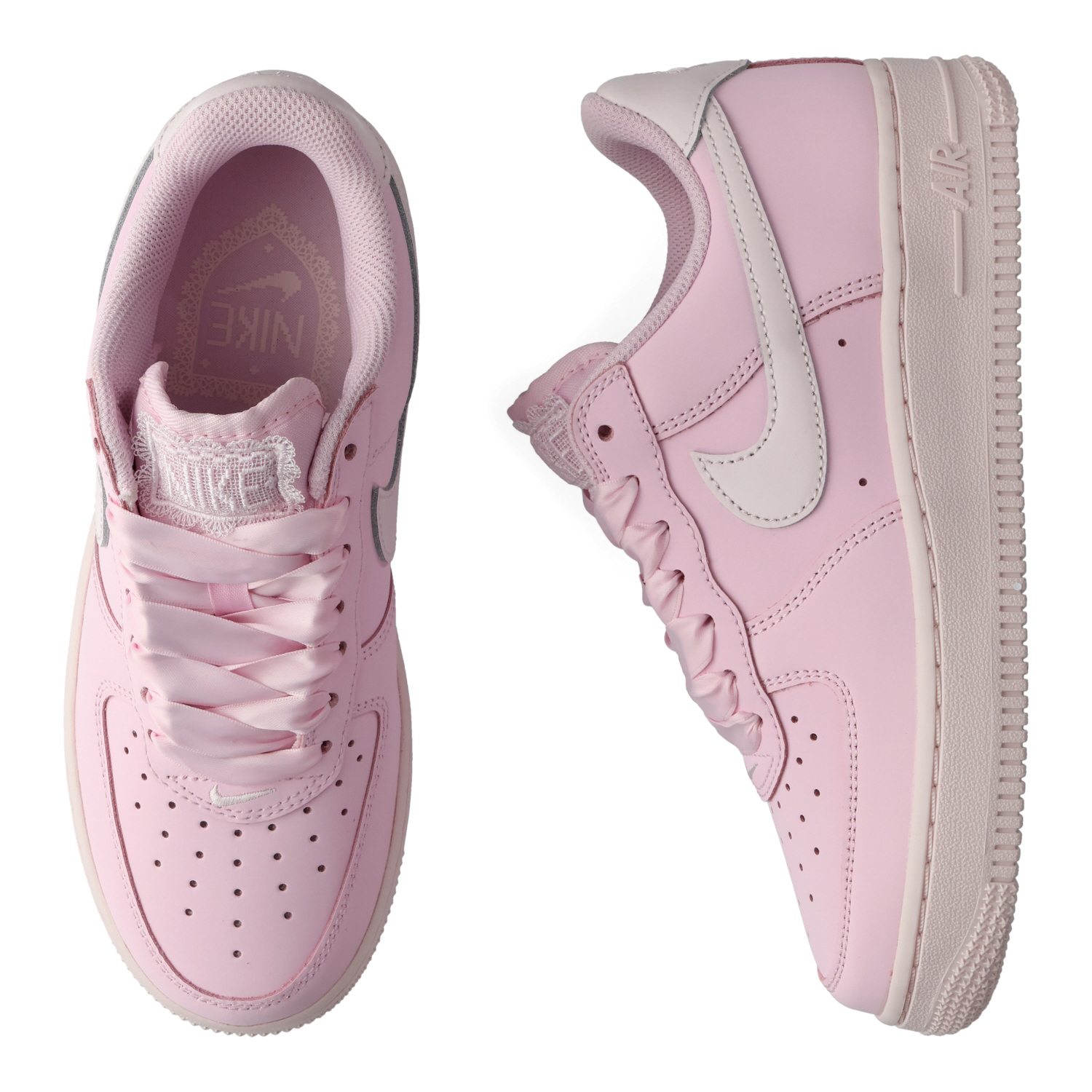 NIKE（ナイキ） ウィメンズ エアフォース1 レトロ プレミアム