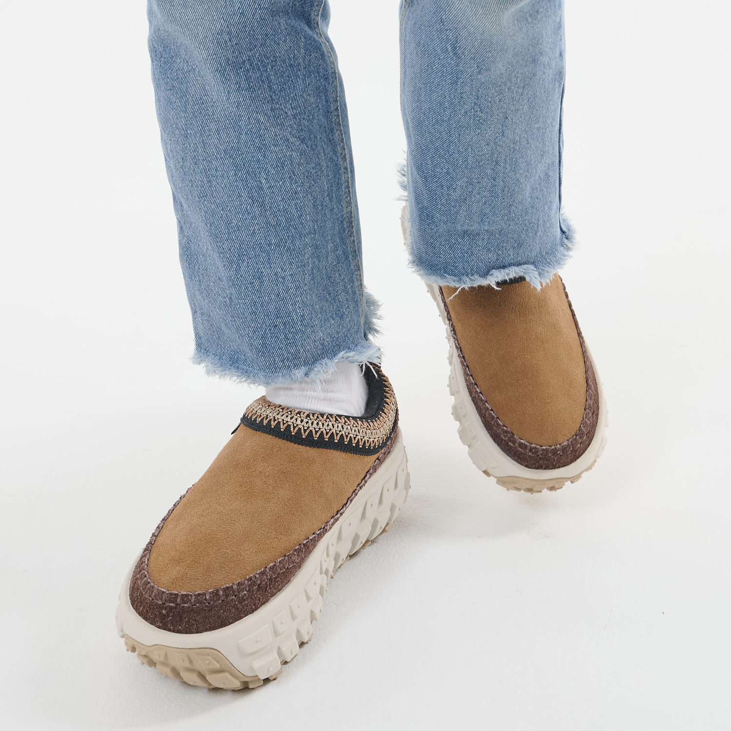 UGG アグ スニーカー スリッポン ベンチャー デイズ レディース