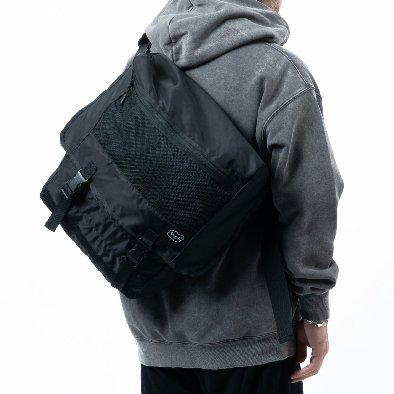 ヨセミテ YOSEMITE ショルダーバッグ メッセンジャーバッグ