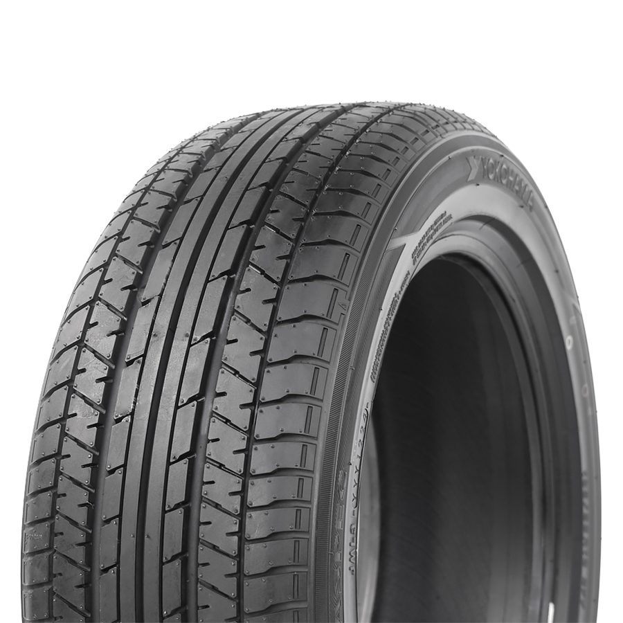 ヨコハマ ASPEC A349　215/60R17　4本　10分溝　新車外し　ほぼ未使用品！ ヨコハマ ASPEC A349 215/60R17 4本 10分溝 新車外し ほぼ未使用品