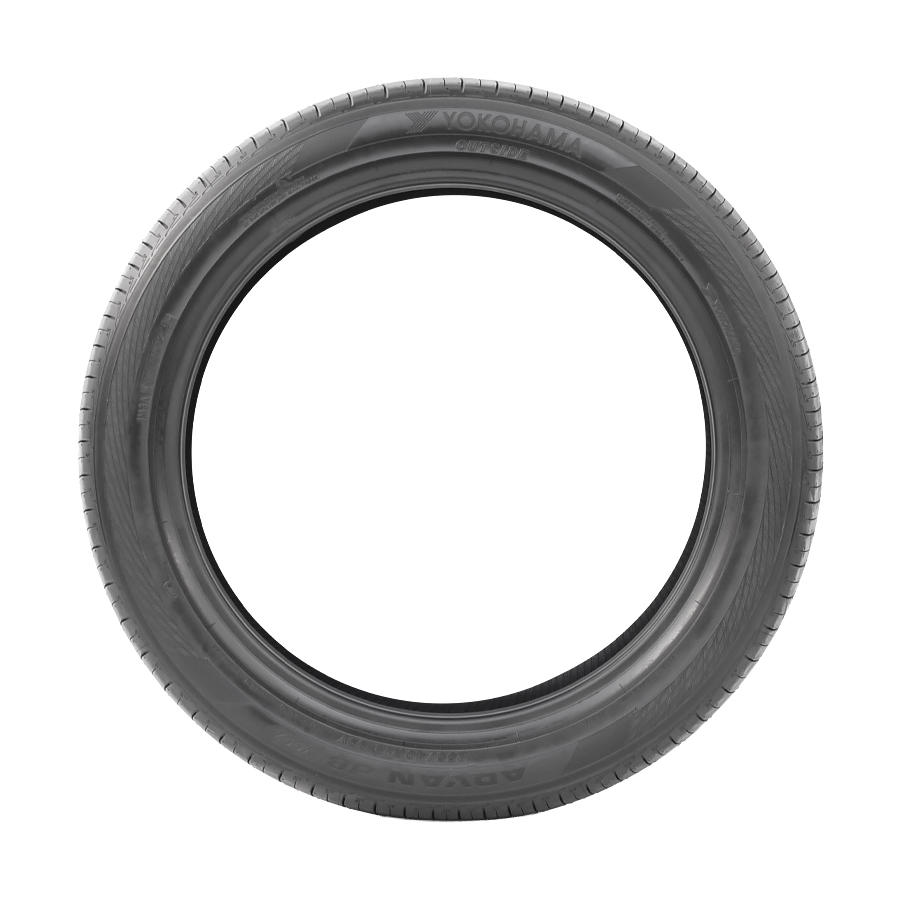 225/45R18 95W XL YOKOHAMA ヨコハマ アドバン ADVAN DB V552  26年製  新品 サマータイヤ 4本セットの画像