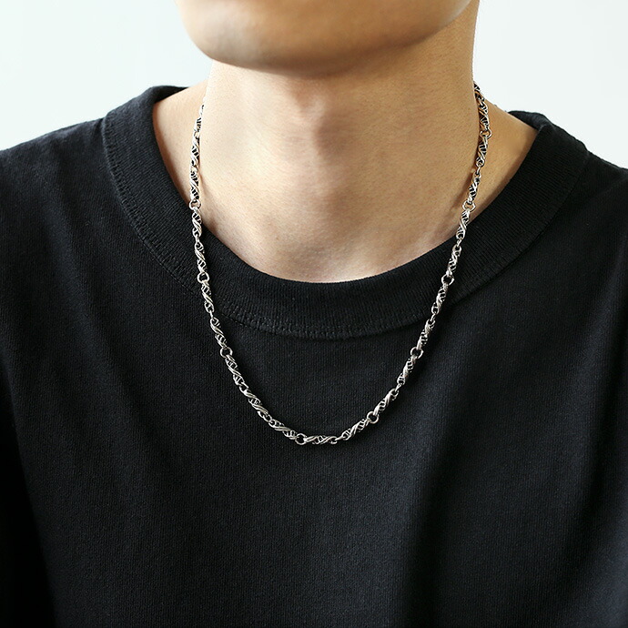 シルバー ツイストデザイン ネックレス シルバー925 ツイストデザイン ネックレス - メルカリ