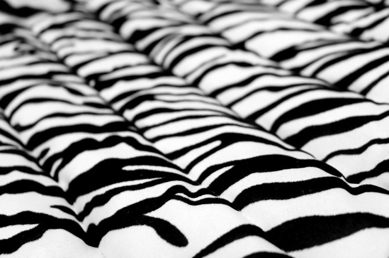 ポイント10倍 016白-黒 ダウンジャケット並みの防寒性能 -DIAMOND