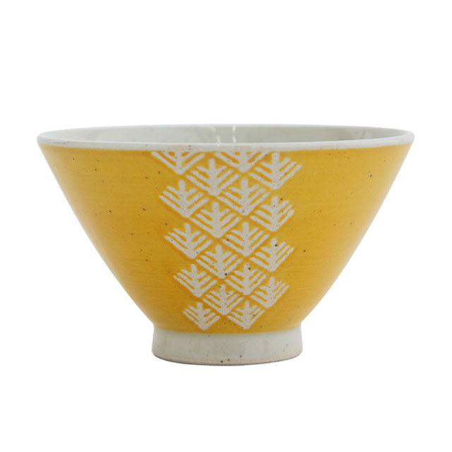 波状模様のベージュ陶器茶碗 木立（こだち） 【うつわよせシリーズ】木立 ご飯茶碗 ベージュ〈1個