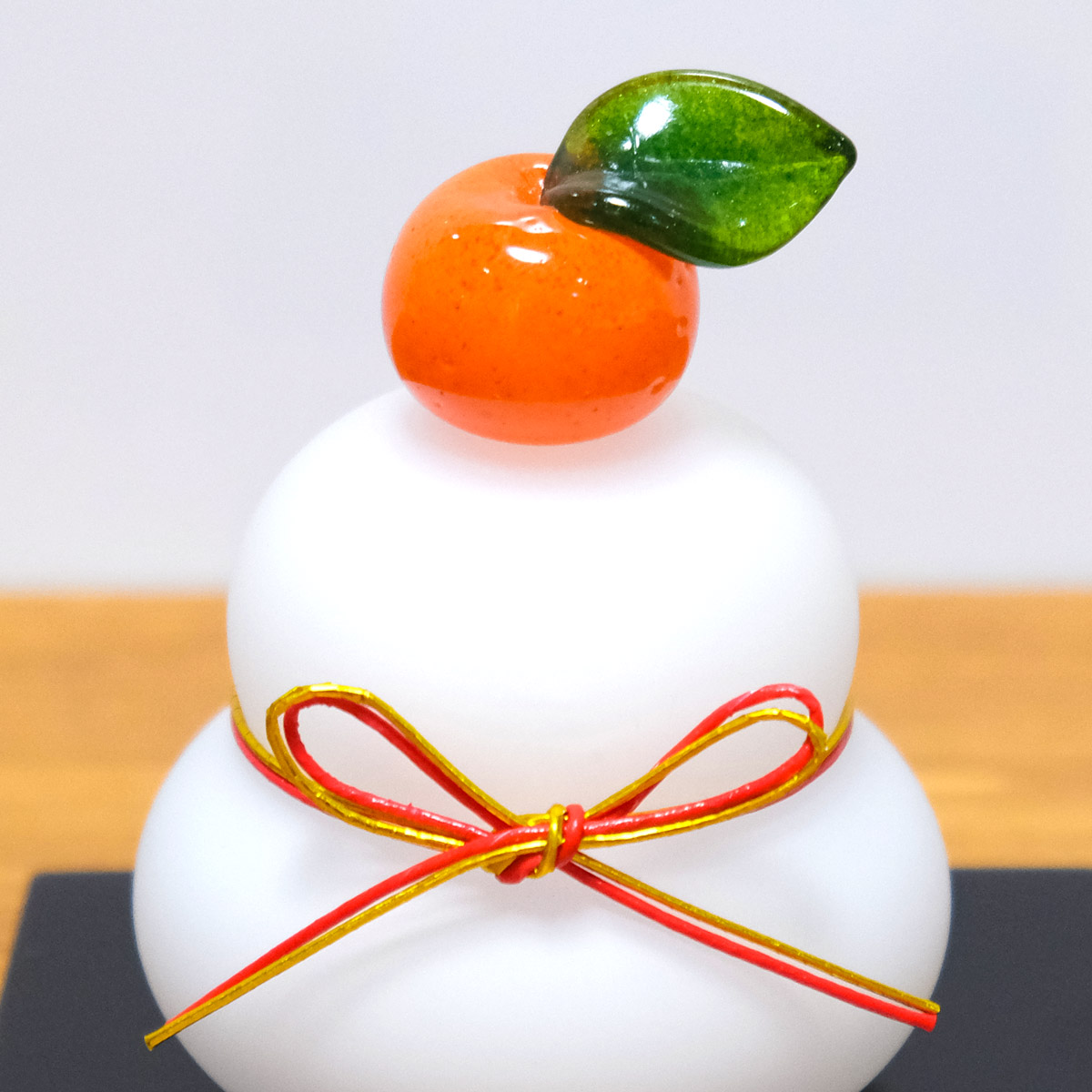 ガラスの白い鏡餅（S） glass calico グラスキャリコ ハンドメイド