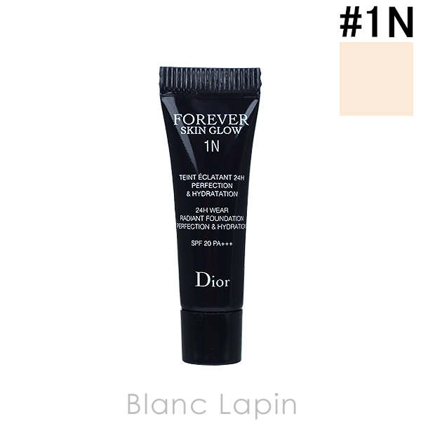 【未使用】Dior スキン フォーエヴァー フルイドグロウ 1N 新品未使用 ディオールスキン フォーエヴァー フルイド グロウ