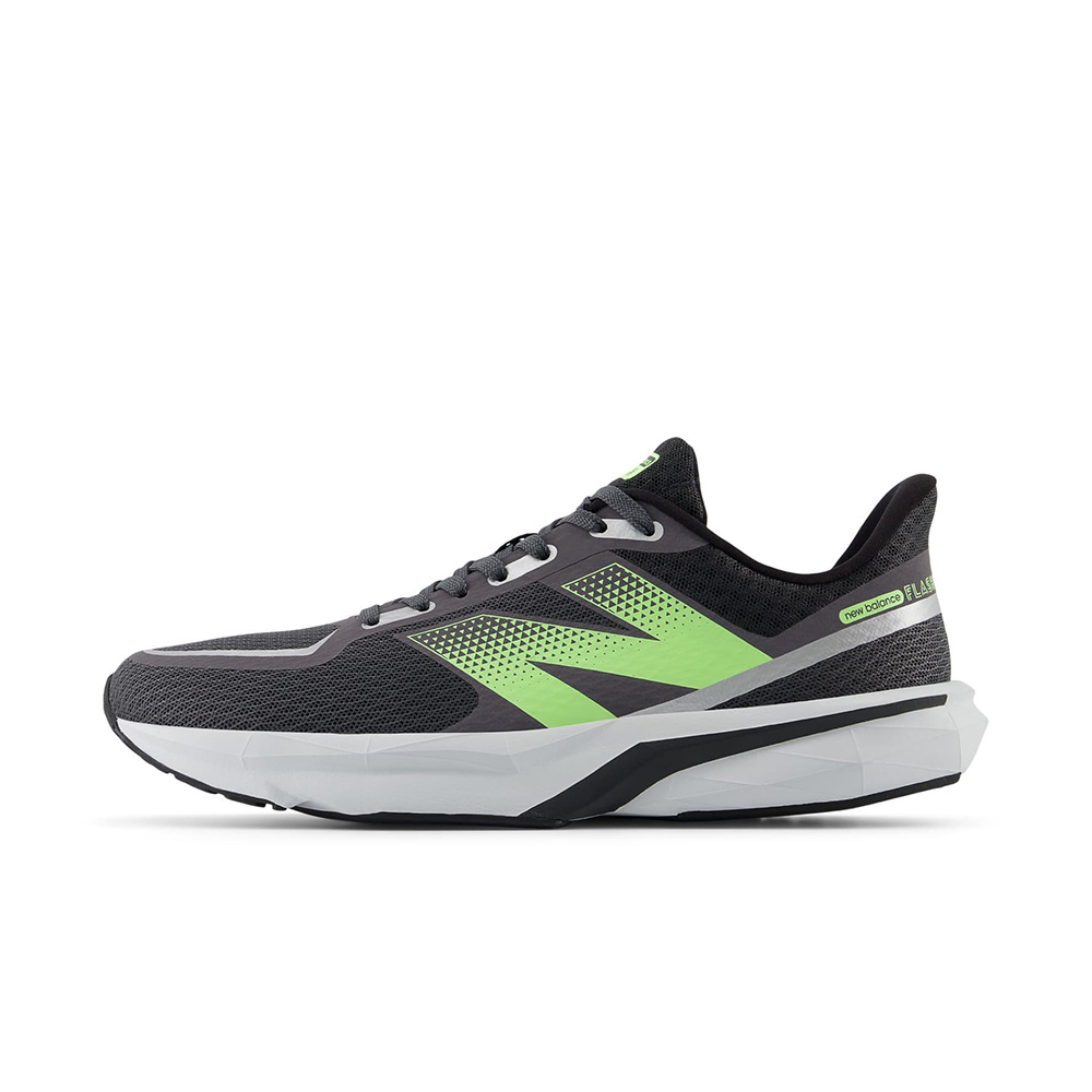 New Balance（ニューバランス） メンズ ランニングシューズ ダイナ