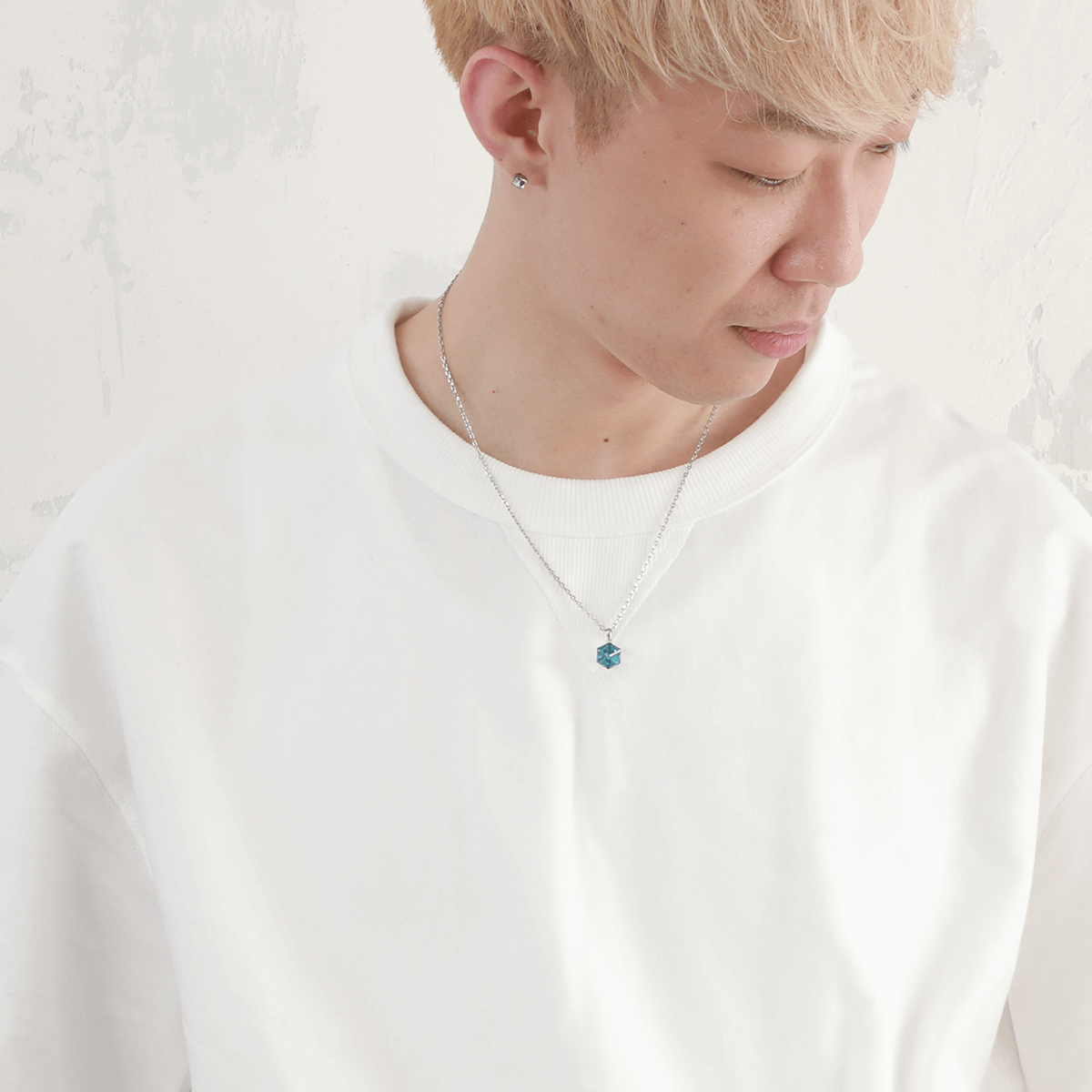 BLESS（ブレス） スワロフスキーキューブネックレス(L)【ステンレス 