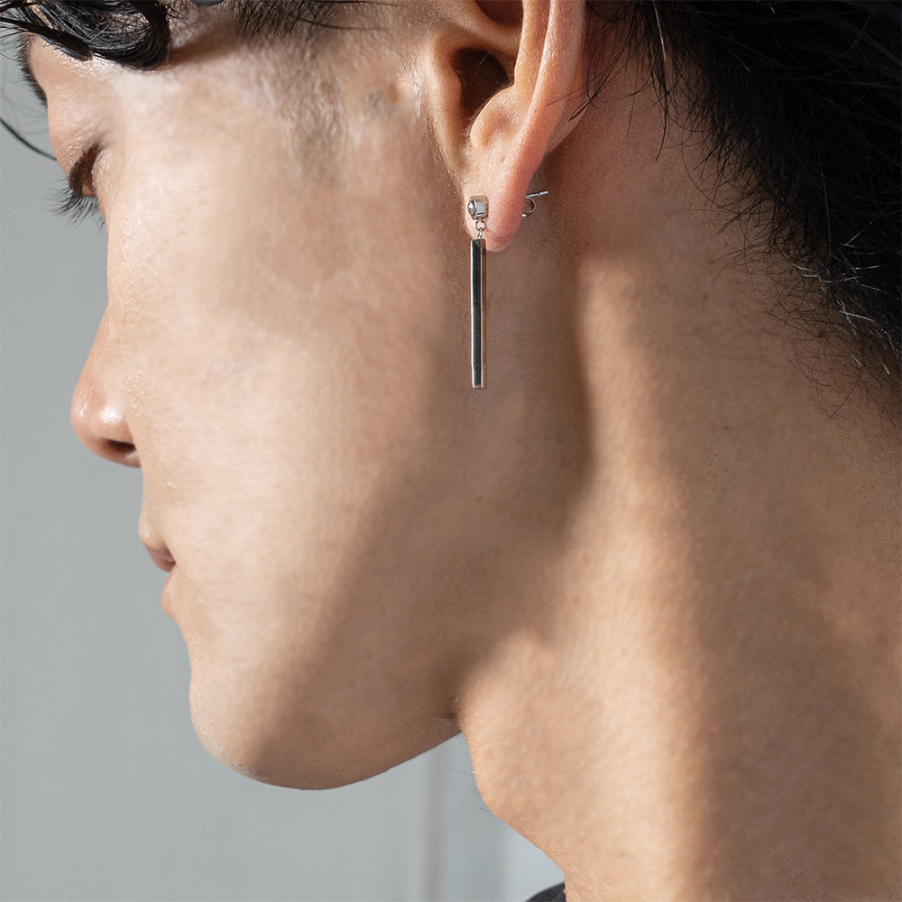 BLESS ロングバーピアス(片耳用) 【ステンレス ピアス