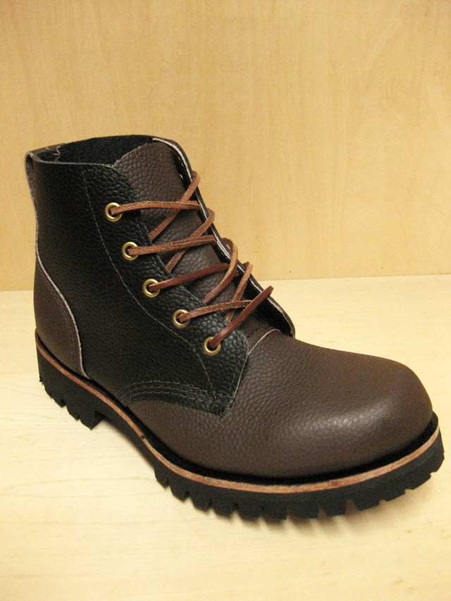 Rufflander boots on sale