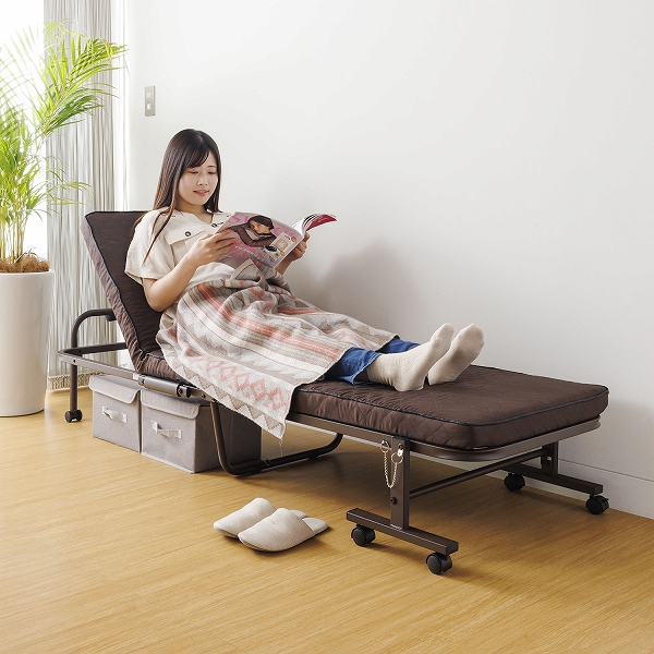 コンパクトな高反発リクライニング折りたたみベッド TS-611BR