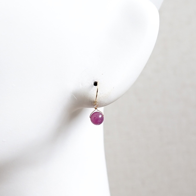 天然石 ピアス K18 18金 ルビー フックピアス イヤリング ピンク 幸運 