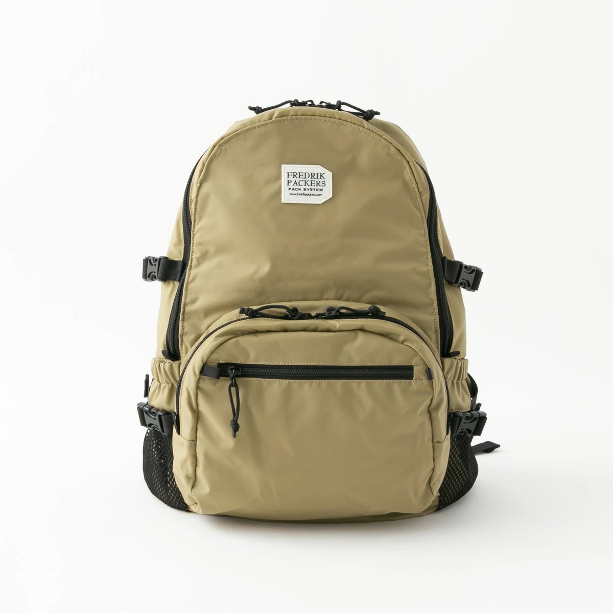 FREDRIK PACKERS（フレドリックパッカーズ） 210D DAY PACK TIPI 