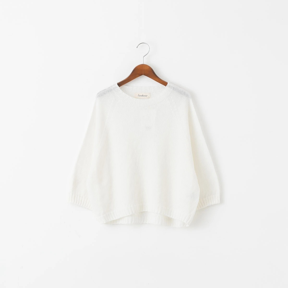 新品タグ付Sarahwear/サラウェア　リネンクルーネックプルオーバー 新品タグ付Sarahwear/サラウェア リネンクルーネックプルオーバー