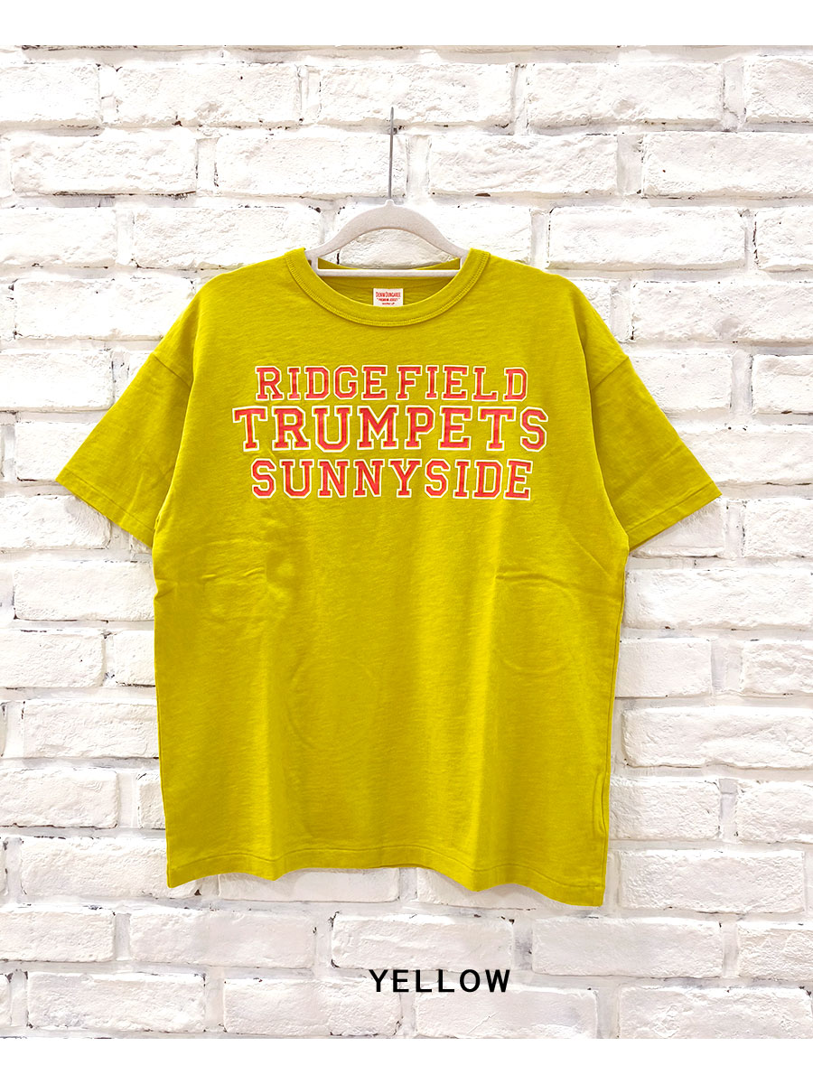 【★30%OFF】SALE セール DENIM DUNGAREE デニムダンガリー 服 テンジク TRUMPETS TEE 22520413 ブランド レディース Tシャツ 半袖 半袖Tシャツ プリント ロゴ DENIM DUNGAREE 【☆20%OFF】SALE セール デニムダンガリー 服