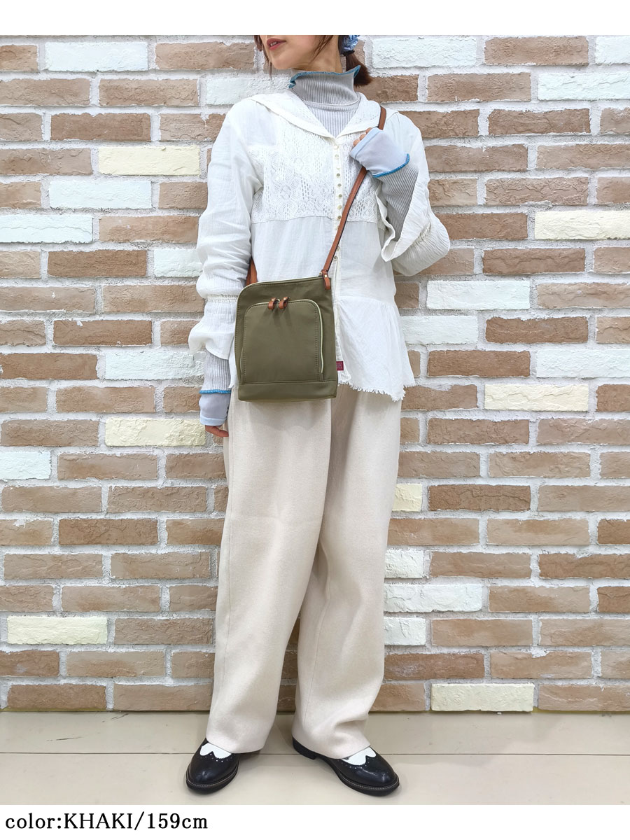 MACARONIC STYLE（マカロニックスタイル） ナイロン ショルダーバッグ