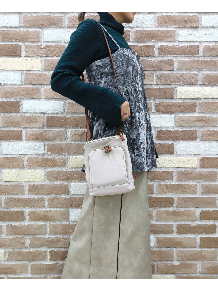 MACARONIC STYLE（マカロニックスタイル） ナイロン ショルダーバッグ
