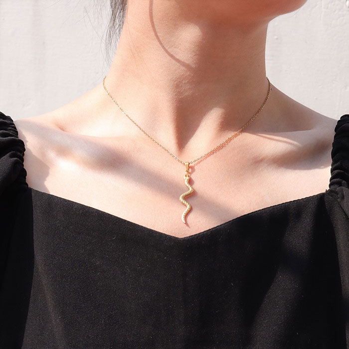 【人気】Ksubi スビ☆ロゴネックレス K18メッキ ニッケルフリー 人気】Ksubi スビ☆ロゴネックレス K18メッキ ニッケルフリー