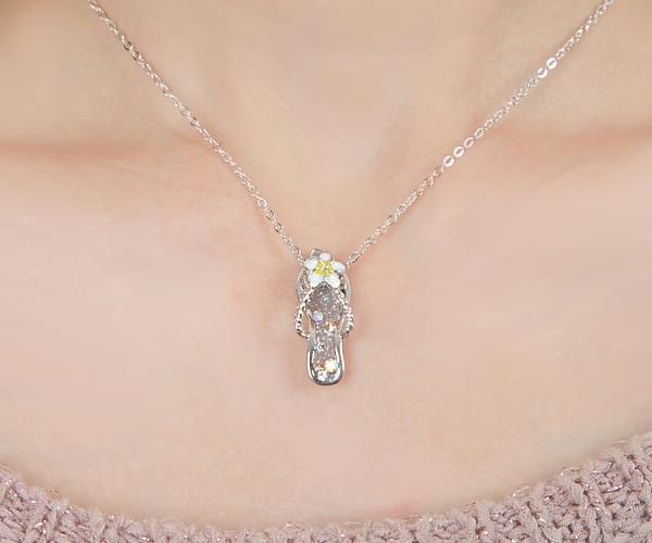 ハワイアンジュエリー シルバー花モチーフリングとゴールドネックレスセット ネックレス シルバー サンダル ハワイアンジュエリー ハワイ