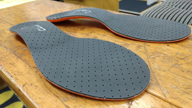 BMZ 【カーボンプロスノー50 C-3】 スキー、スノーボード専用