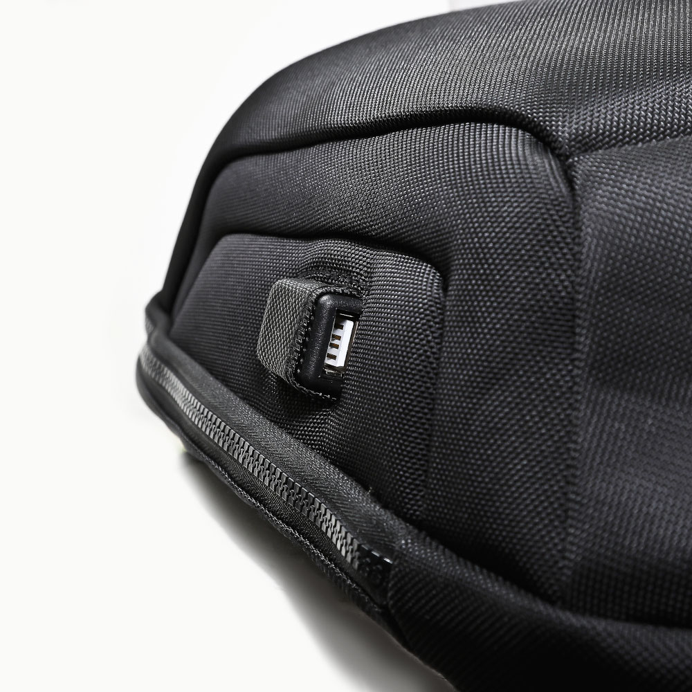 トレーニングバッグ　BODY MAKER ブラック　送料込　3〜4日で発送 フラットインクラインベンチEXーV3 TM087BKYE｜BODYMAKER