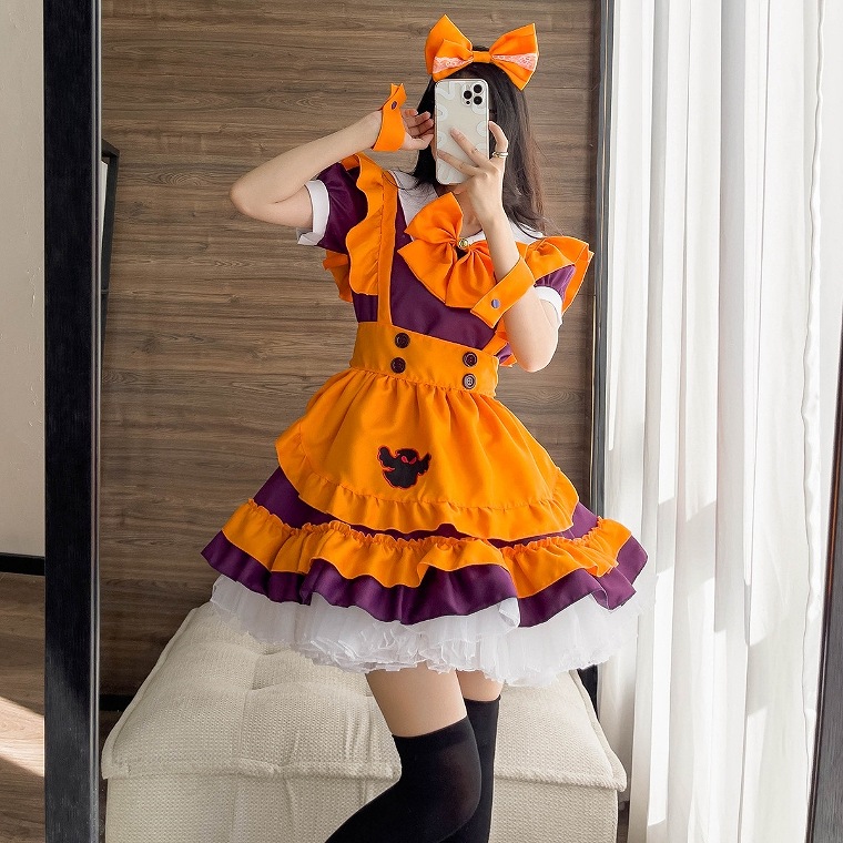ら*ら様 最大値下げレメディーremedyyyハロウィンワンピース ハロウィーンワンダーランドプリントミディワンピース｜ピンク