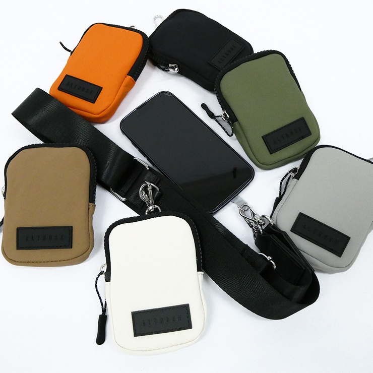 iDEAL OF SWEDEN AirPods収納ケース付 スマホストラップ 送料込 スマホショルダー スマホストラップ ショルダー おしゃれ