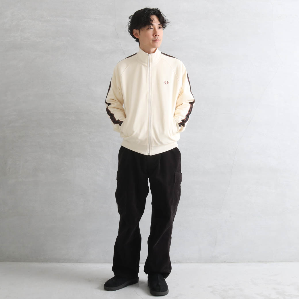FRED PERRY フレッドペリー CONTRAST TAPE TRACK JACKET メンズ 