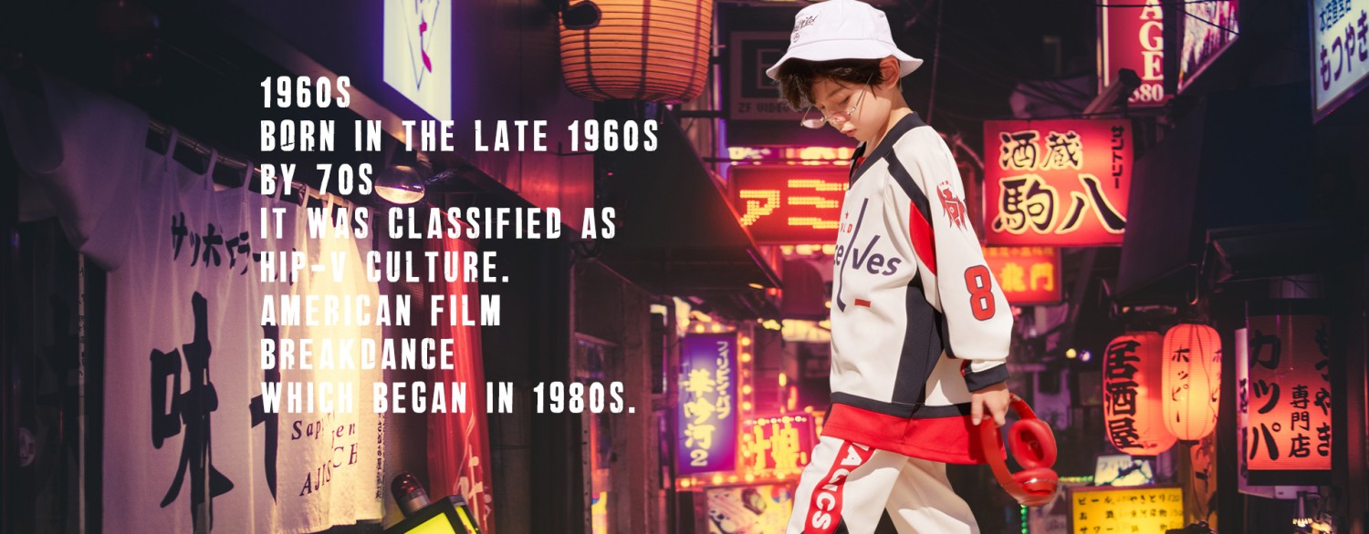 【Fu】B1498★新品★SMサイズ★赤/花モチーフ/スタンダードドレス B1498☆新品☆SMサイズ☆赤/花モチーフ/スタンダードドレス☆社交