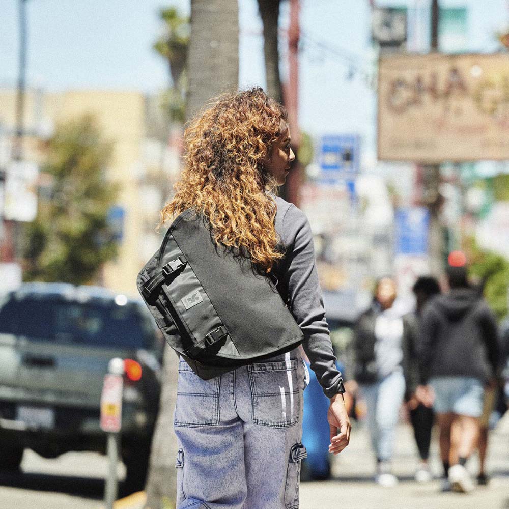 CHROME（クローム） CTZ 15L メッセンジャー CHROME CTZ 15L MESSENGER