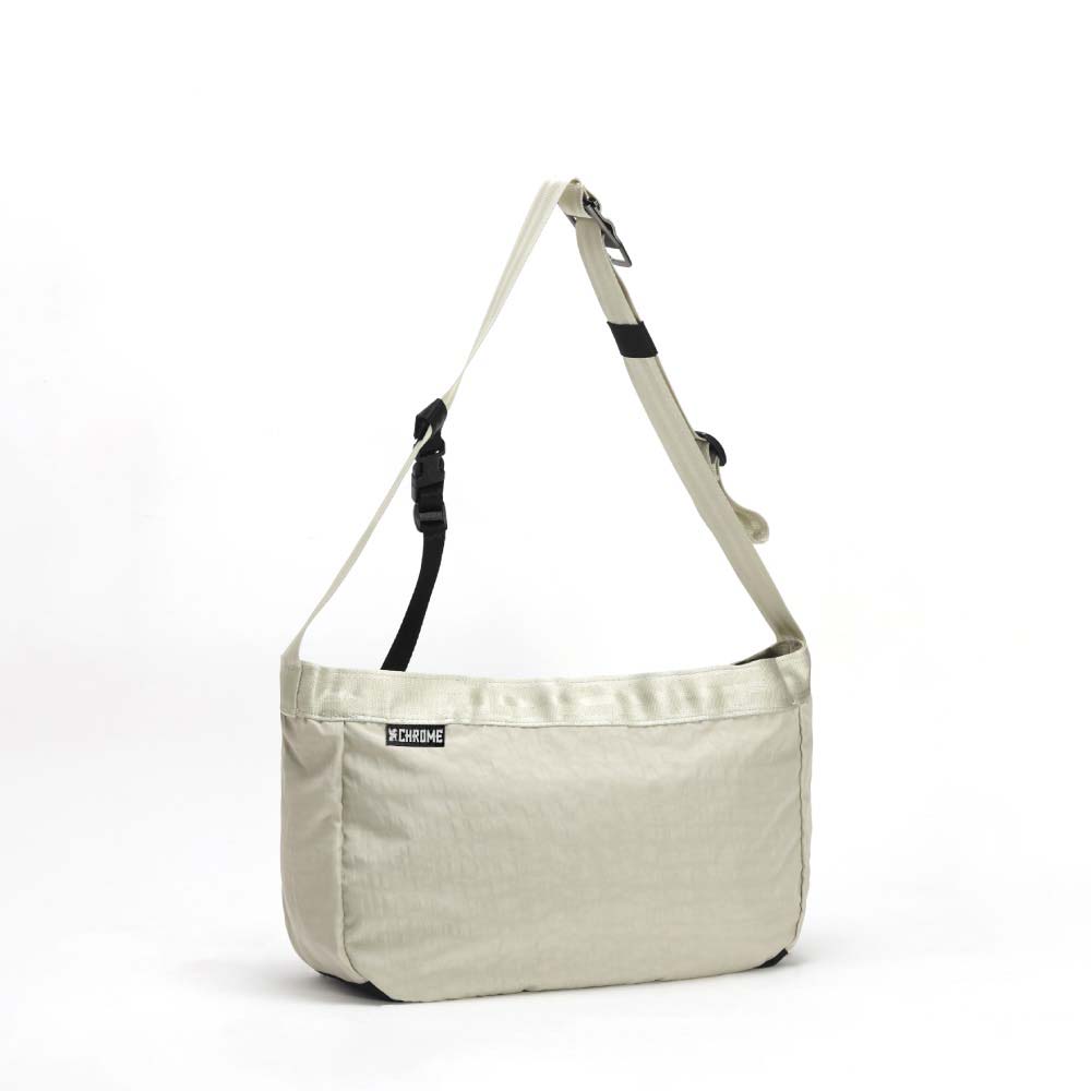 クローム CHROME ニュースペーパーメッセンジャー SM NEWSPAPER MESSENGER SM メッセンジャーバッグ JP198SDST CHROME（クローム） ニュースペーパーメッセンジャー スモール CHROME